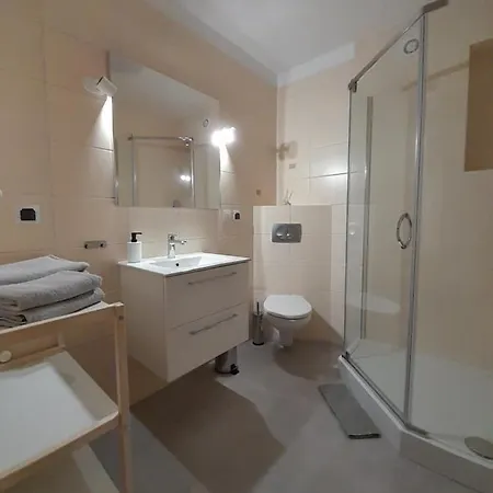 Apartment Okopowa 10 *