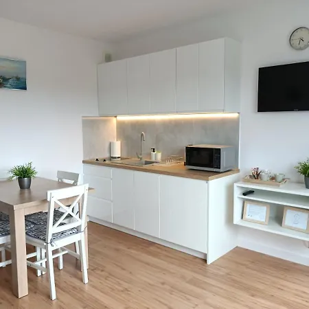 Okopowa 10 * Kolobrzeg